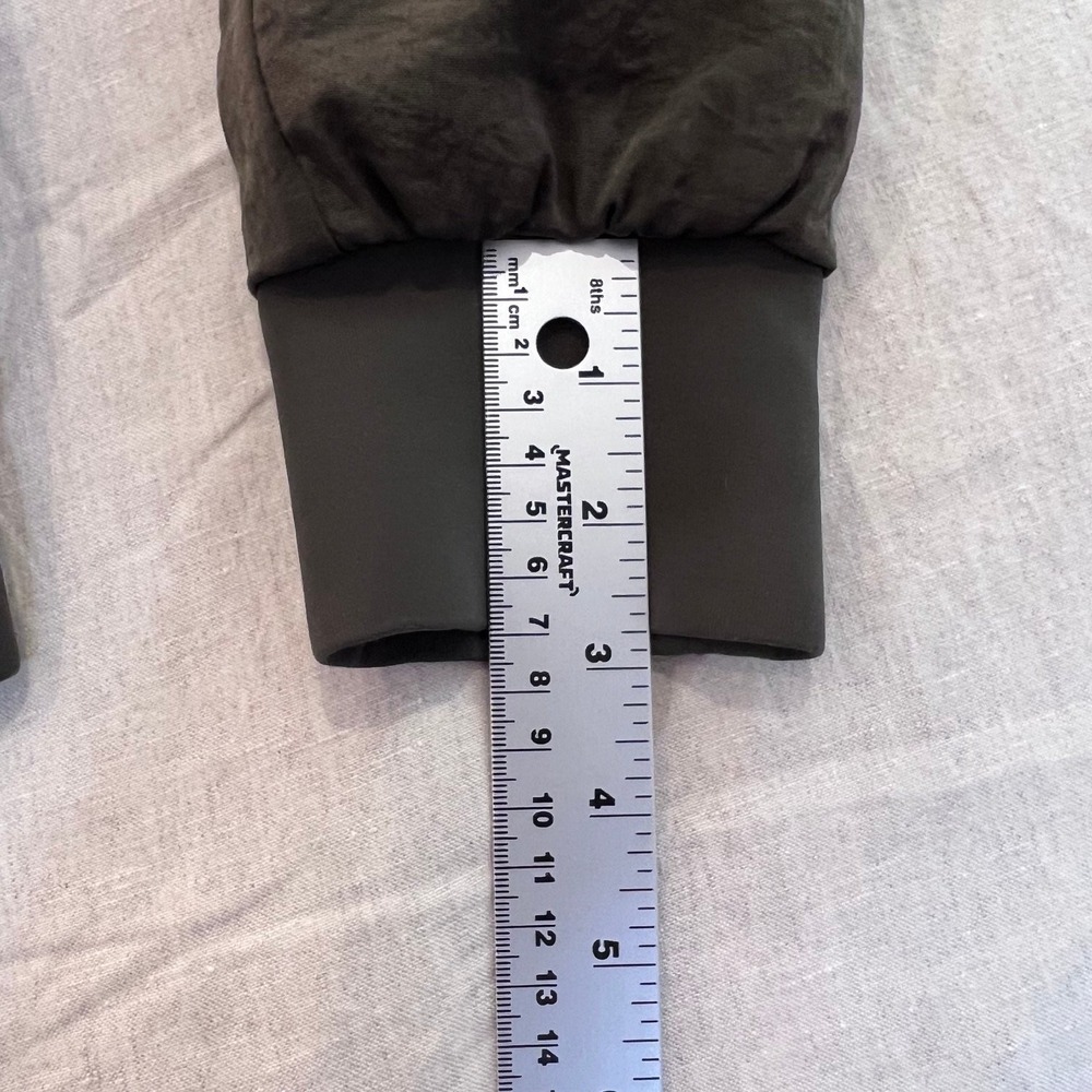 Lululemon Women's Reversible Bomber Jacket Dark Green Full Zip Activewear Size 6 - Picture 9 of 14
